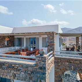 4 bedroom villa with pool, Paros, sleeps 8